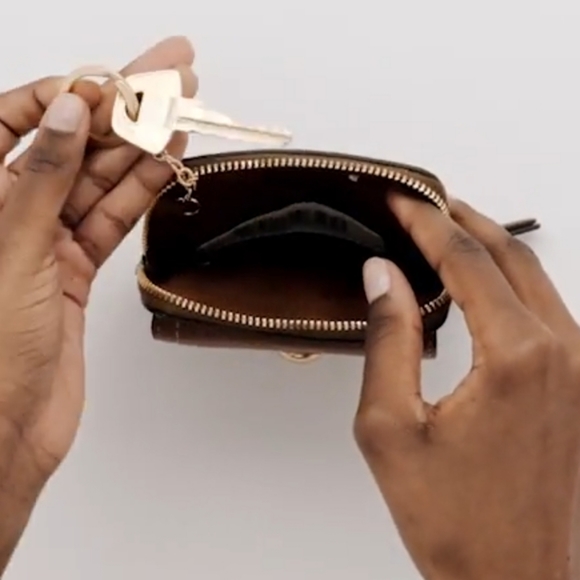 SOLD COACH | Pennie Card Case - Picture 13 of 14